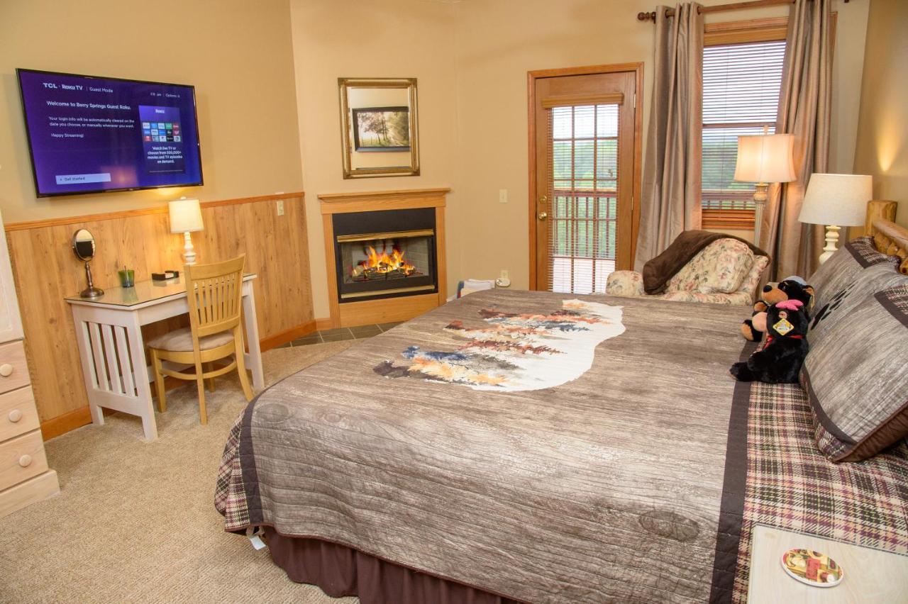 Berry Springs Lodge Сивиървил Екстериор снимка