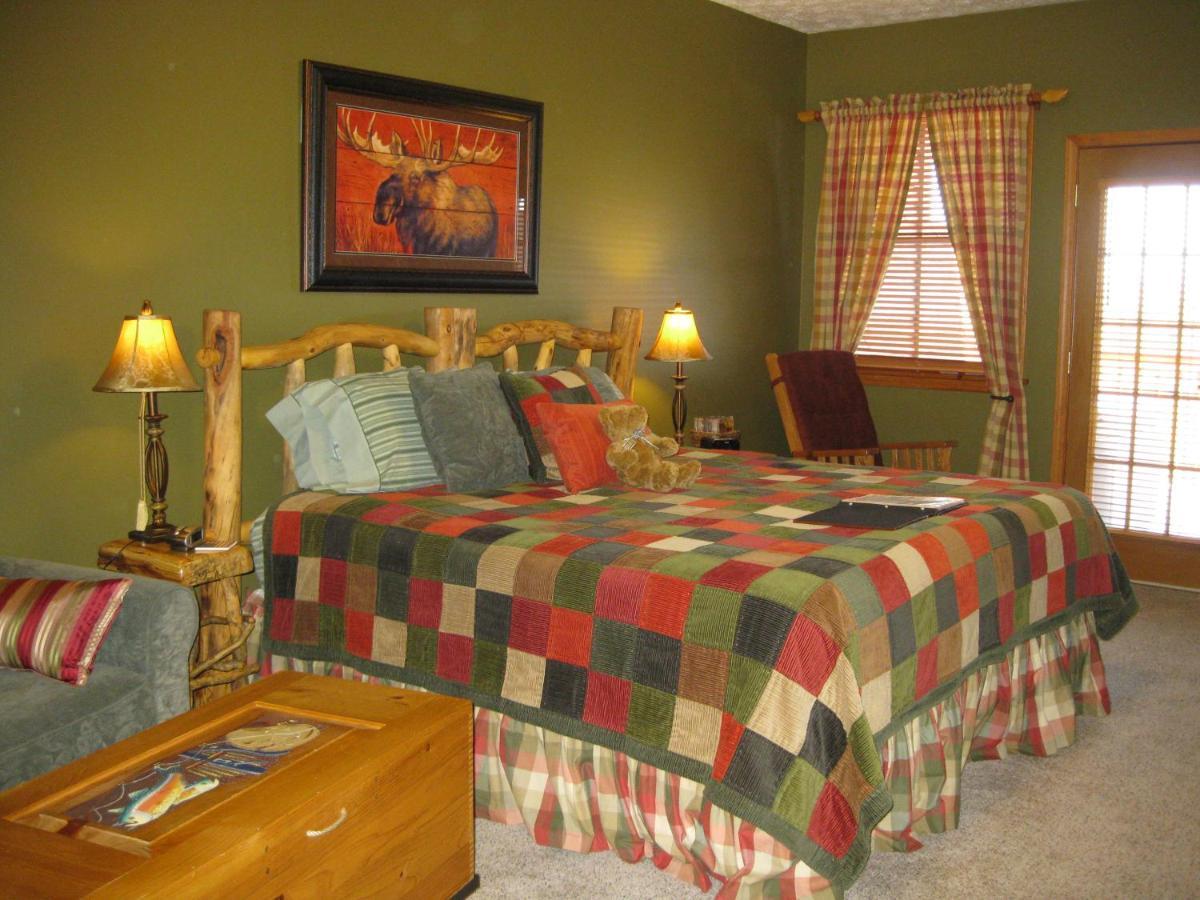 Berry Springs Lodge Сивиървил Екстериор снимка