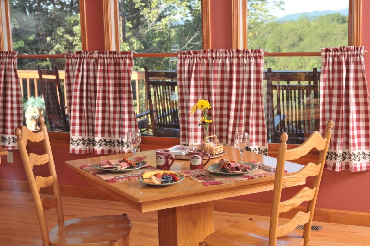 Berry Springs Lodge Сивиървил Екстериор снимка